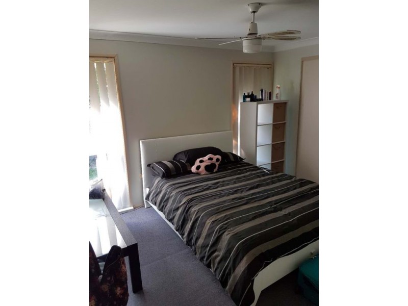 2 27 Fortune street, Coomera QLD 4209