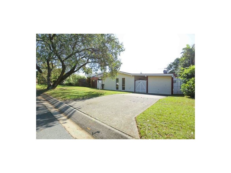 8 Headland Street, Sunnybank QLD 4109