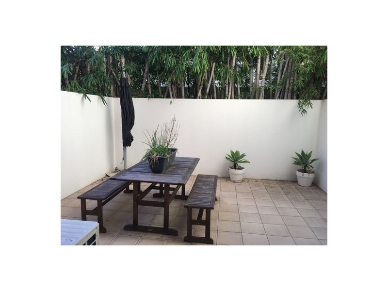 65 Berwick St, Fortitude Valley QLD 4006