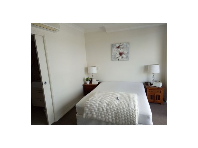 1506/12-14 Exeuctive Drive, Burleigh Waters QLD 4220