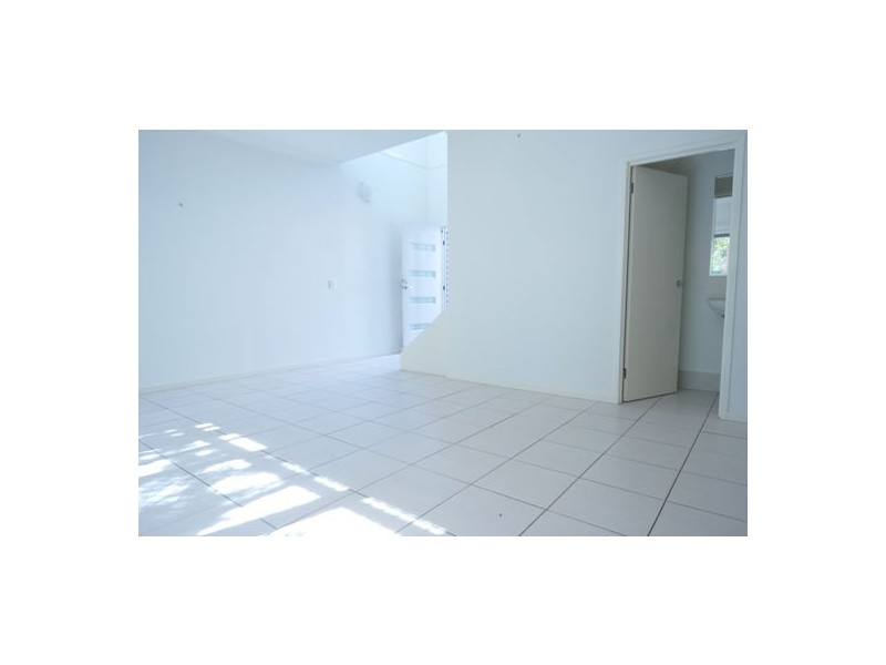 Unit 02 127 Duffield Road, Kallangur QLD 4503