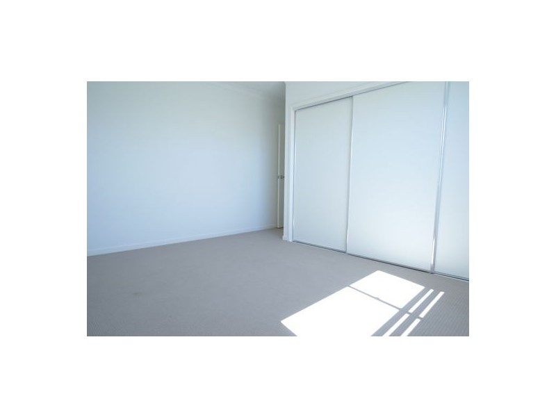 Unit 02 127 Duffield Road, Kallangur QLD 4503