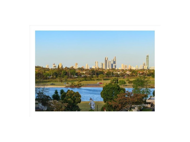 7021 Panorama Drive, Emerald lake, Carrara QLD 4211