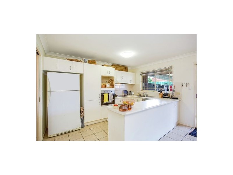 17 400 Pine Ridge Road, Runaway Bay QLD 4216