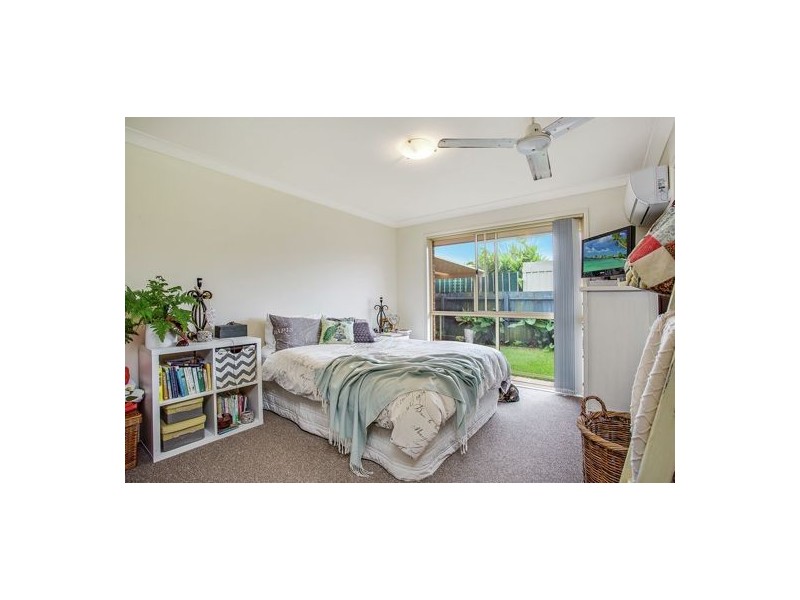 17 400 Pine Ridge Road, Runaway Bay QLD 4216