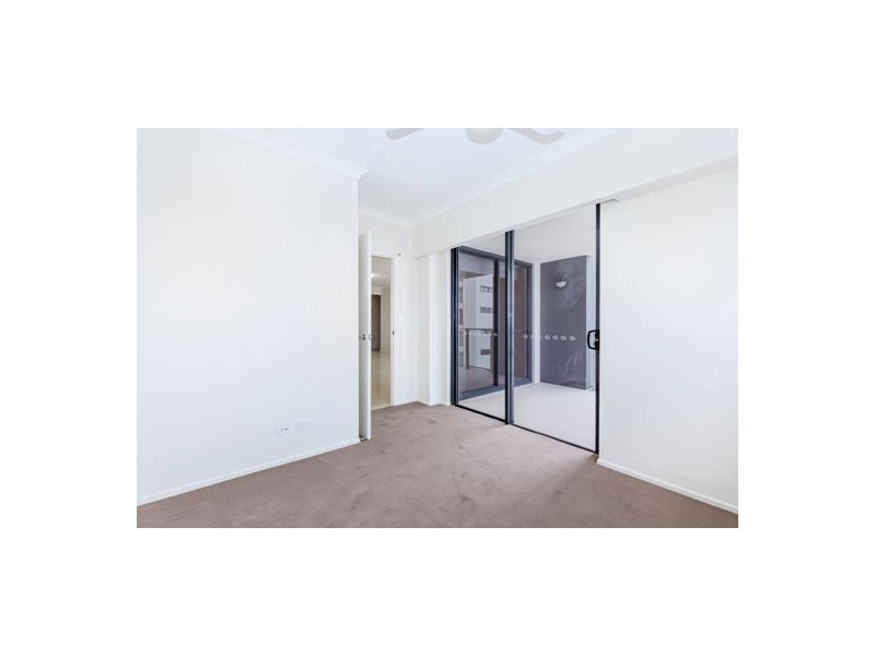 505/11-15 Norman Street, Southport QLD 4215