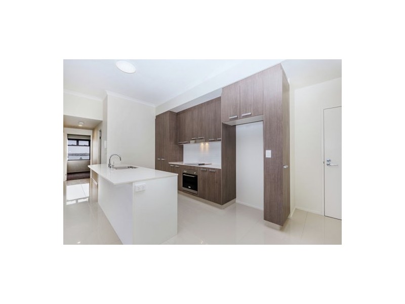 201/11-15 Norman Street, Southport QLD 4215