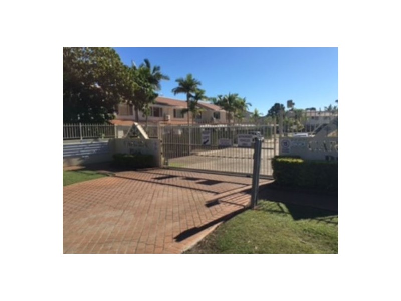 35/125 Pappas Way, Carrara QLD 4211