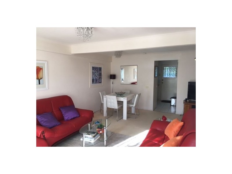 35/125 Pappas Way, Carrara QLD 4211