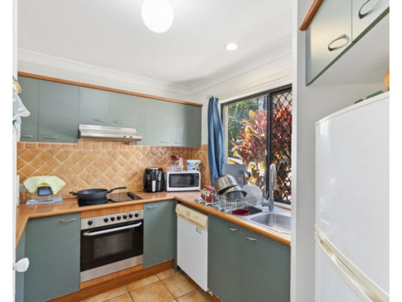 2/1158 Cavendish Road, Mount Gravatt East QLD 4122