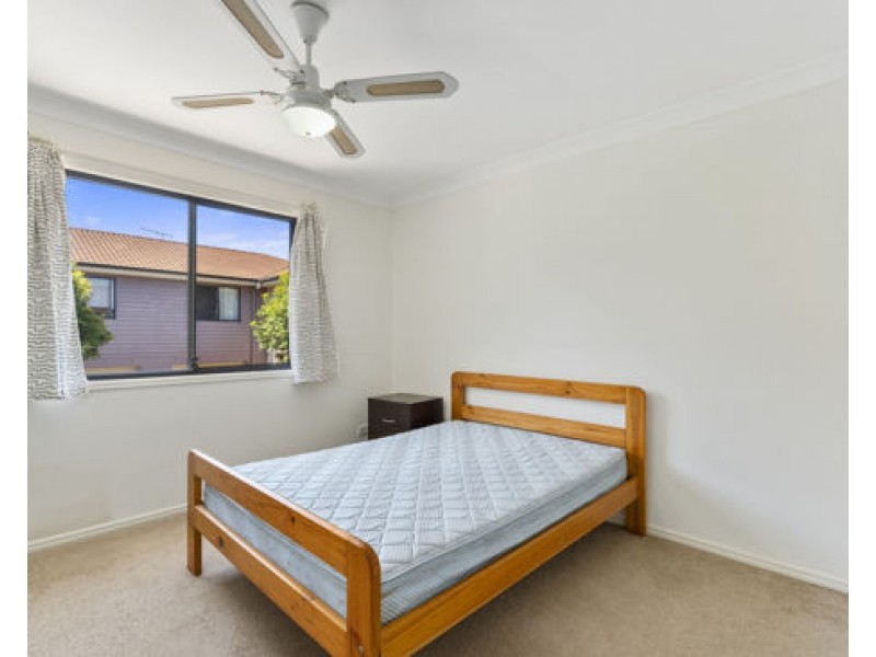 2/1158 Cavendish Road, Mount Gravatt East QLD 4122