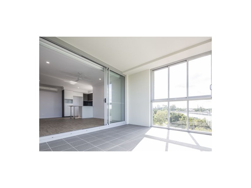 2B / 25-29 Regent Street, Woolloongabba QLD 4102