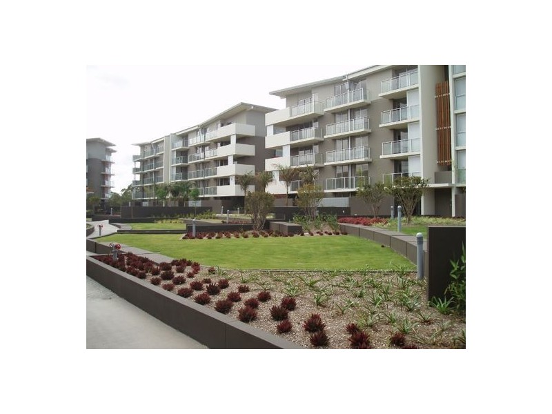 2102/12 Executive Drive, Burleigh Waters QLD 4220