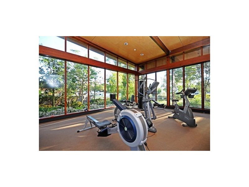 Villa 5, 323 Bayview St, Hollywell QLD 4216