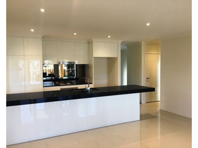 7 FANNON COURT, Pimpama QLD 4209