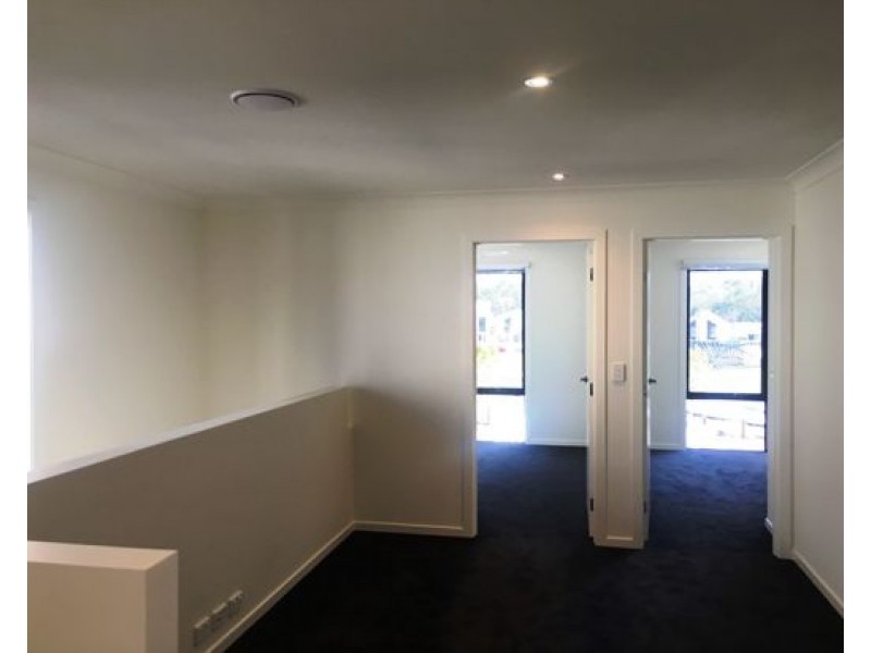 7 FANNON COURT, Pimpama QLD 4209