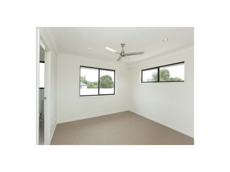 84 Holmead Road, Eight Mile Plains QLD 4113