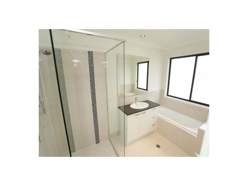 84 Holmead Road, Eight Mile Plains QLD 4113