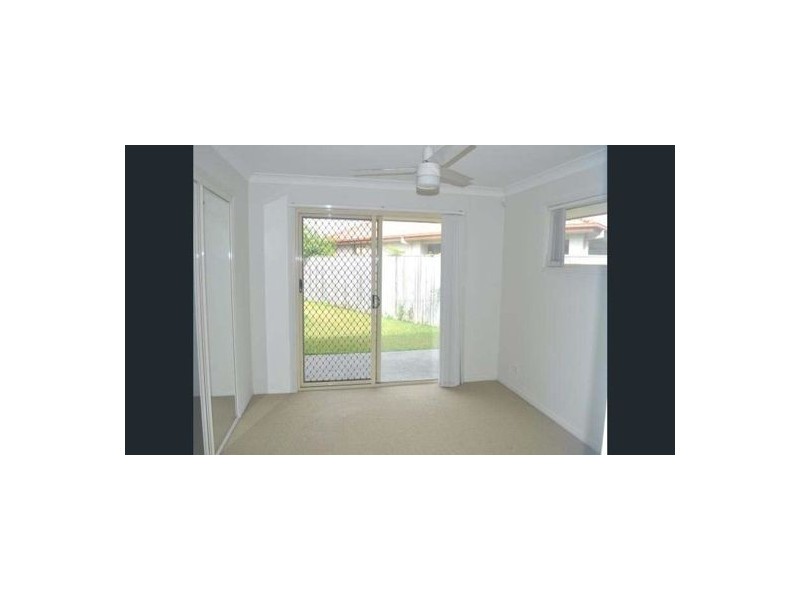 3 Rimu Place, Molendinar QLD 4214