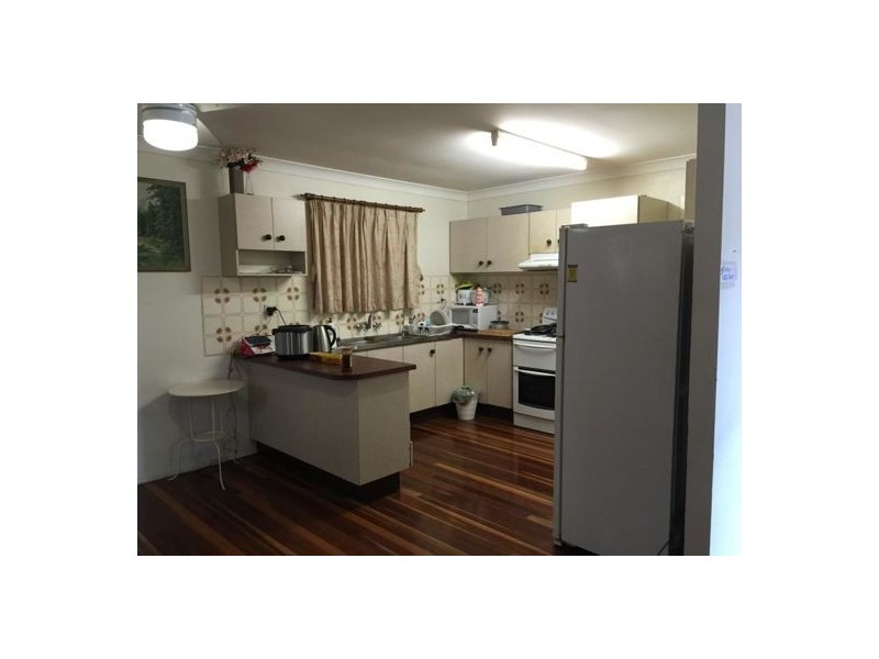 21 Jonathan Street, Macgregor QLD 4109