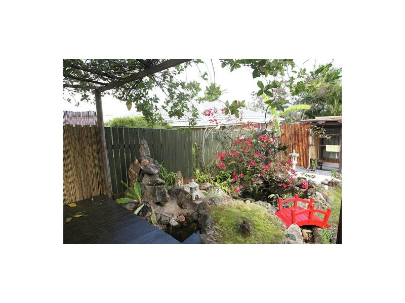 16 Strahan Street, Belmont QLD 4153