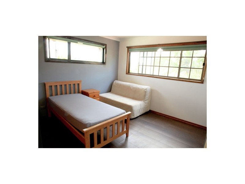 16 Strahan Street, Belmont QLD 4153