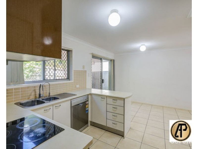 43/15 James Edward Street, Richlands QLD 4077