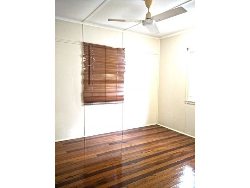 17 Perkins St, Upper Mount Gravatt QLD 4122