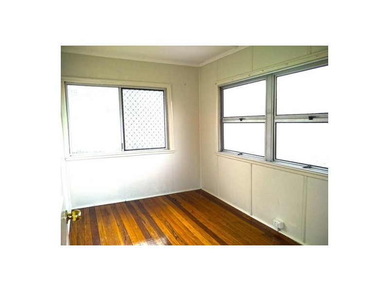 17 Perkins St, Upper Mount Gravatt QLD 4122