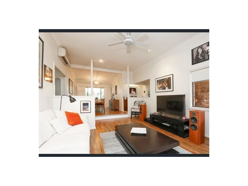 3 Malbon Street., Eight Mile Plains QLD 4113