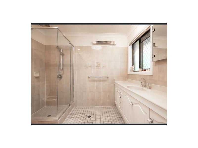 3 Malbon Street., Eight Mile Plains QLD 4113