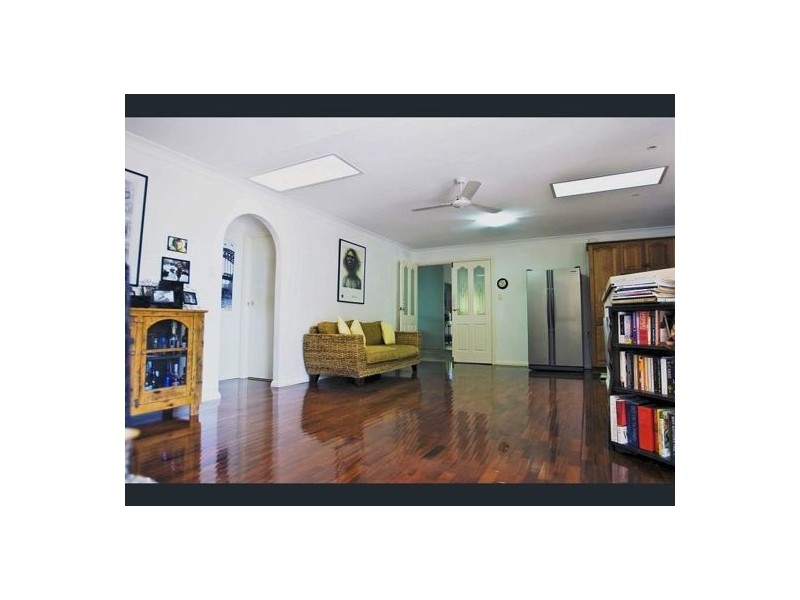 3 Malbon Street., Eight Mile Plains QLD 4113