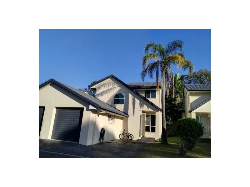 4/35 Killarney Ave, Robina QLD 4226