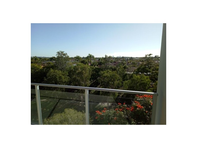 3503 14 Executive Drive, Burleigh Waters QLD 4220