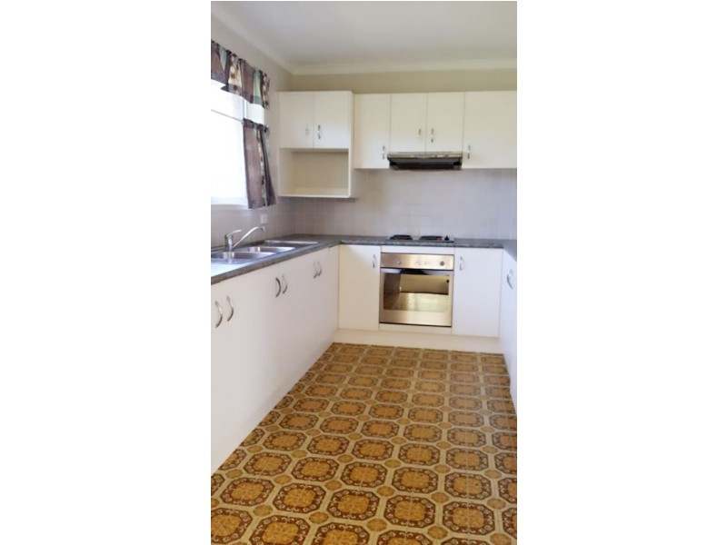 12 Inga Ave, Surfers Paradise QLD 4217