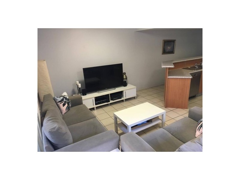 19/215 Creek Road, Mount Gravatt East QLD 4122