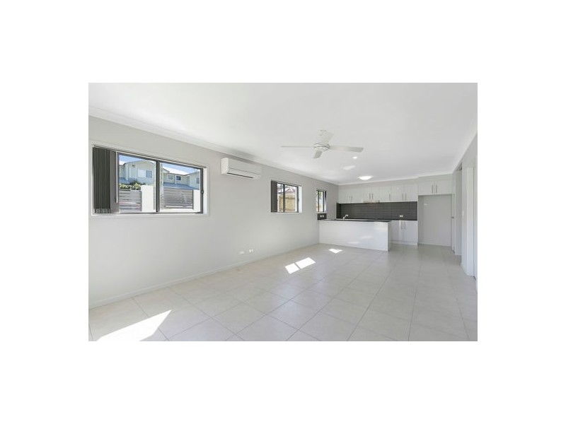 Unit 2 11 Clausen Street, Mount Gravatt East QLD 4122