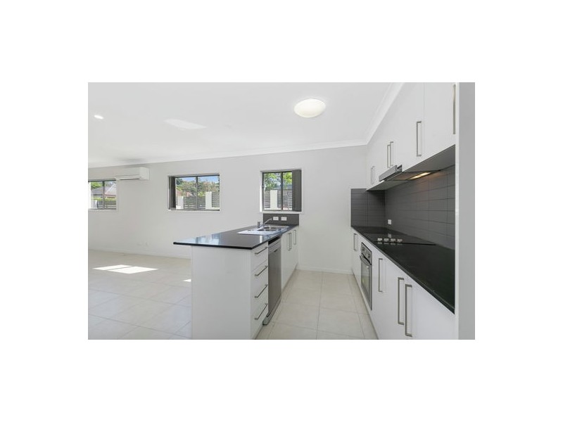 Unit 2 11 Clausen Street, Mount Gravatt East QLD 4122