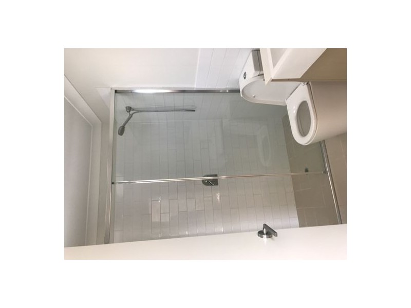 11 96 Dell Rd, St Lucia QLD 4067