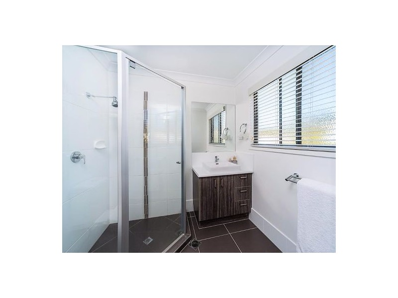 75 9 Eduard Place, Calamvale QLD 4116