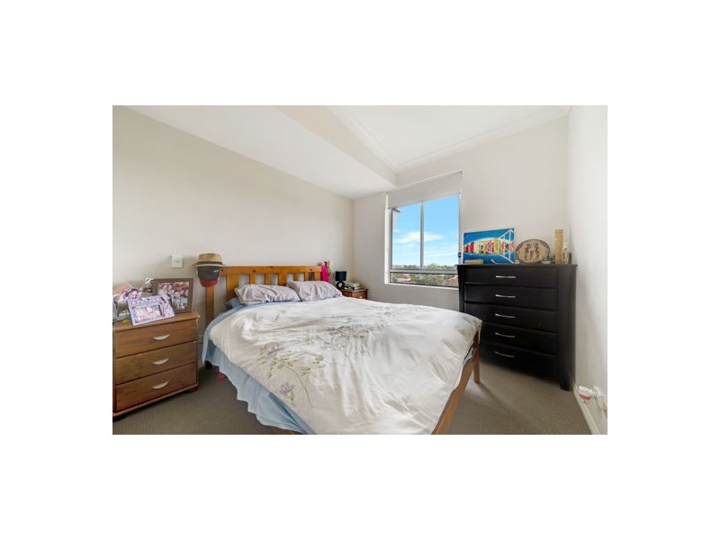 3602/12 Executive Drive, Burleigh Waters QLD 4220