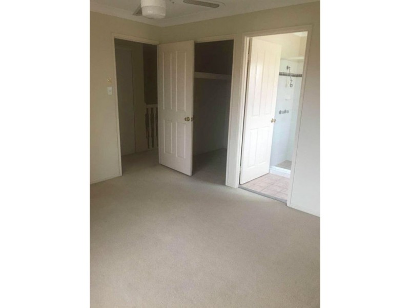 37B/20 Yound Place, Runcorn QLD 4113