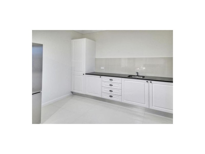 98 Warrigal Road, Runcorn QLD 4113