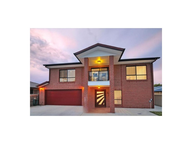 98 Warrigal Road, Runcorn QLD 4113