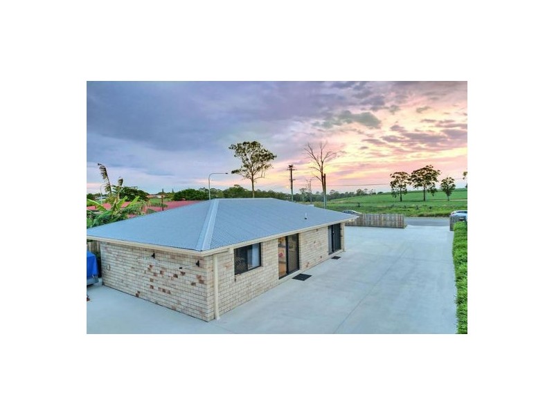 98 Warrigal Road, Runcorn QLD 4113