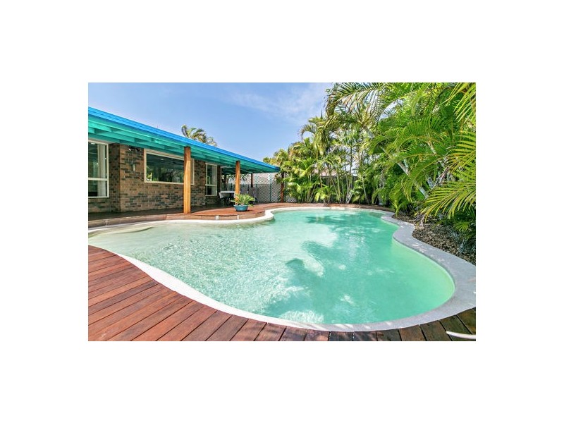 53 Galeen Drive, Burleigh Waters QLD 4220
