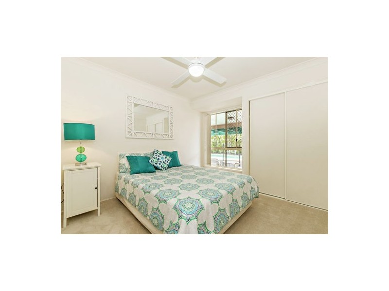 53 Galeen Drive, Burleigh Waters QLD 4220