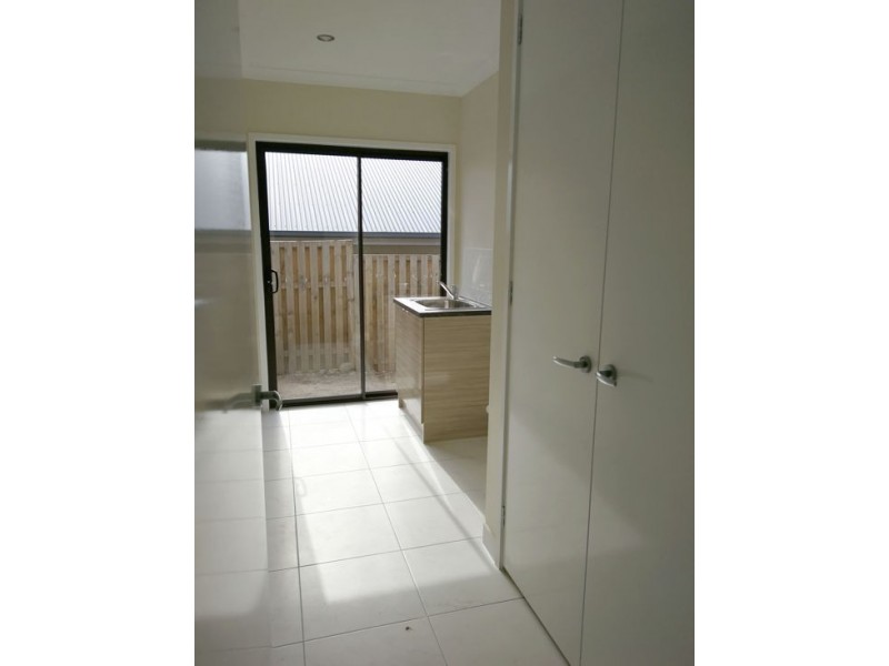 34 Baldwin Cres, Pimpama QLD 4209