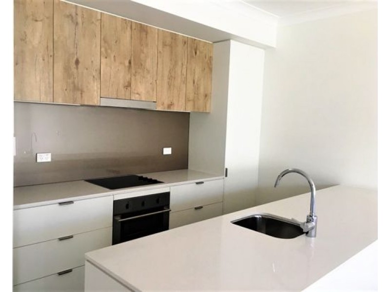 26/3031 The Boulevard, Carrara QLD 4211