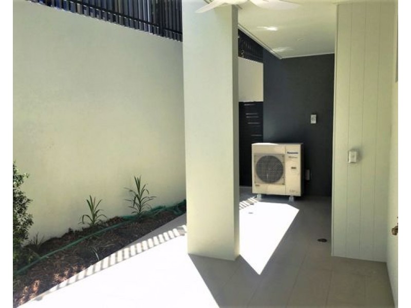 26/3031 The Boulevard, Carrara QLD 4211